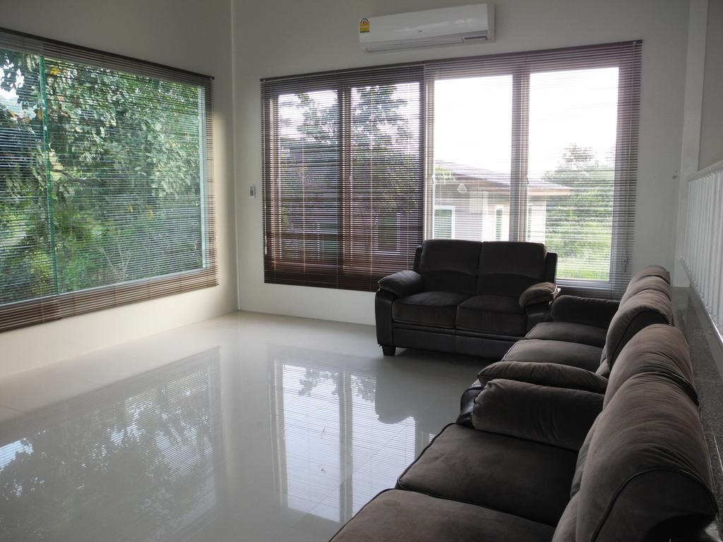 Wind Hills Hotel Nakhon Ratchasima Phòng bức ảnh