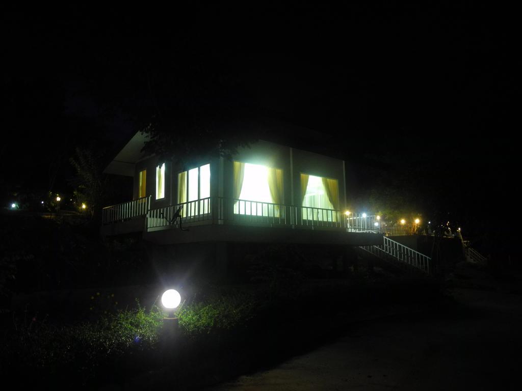 Wind Hills Hotel Nakhon Ratchasima Phòng bức ảnh